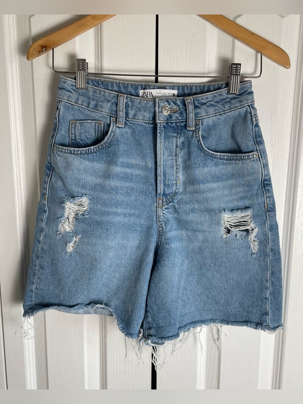 Zara Denim Mom Shorts Women’s 0 Blue Ultra High Rise Distressed Long Button Fly
